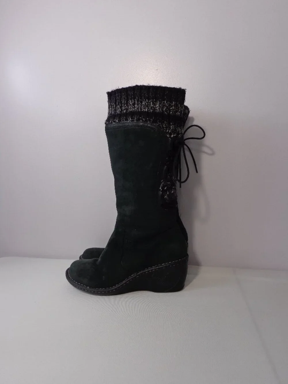UGG Australia Skylair Black Wedge Knit Cuff Lace-up on Back Boots Women's Size 7